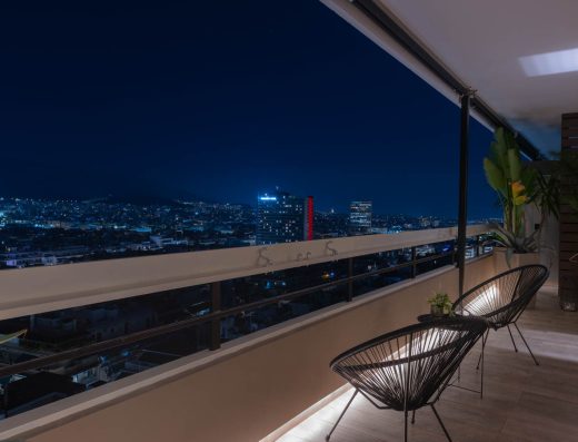 The HostMaster Skyline Tower View Suite