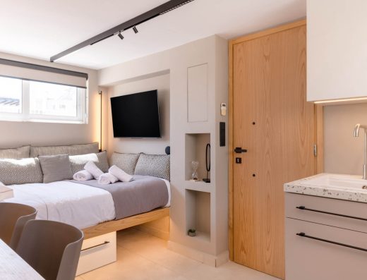 The HostMaster Exquisite Hideaway